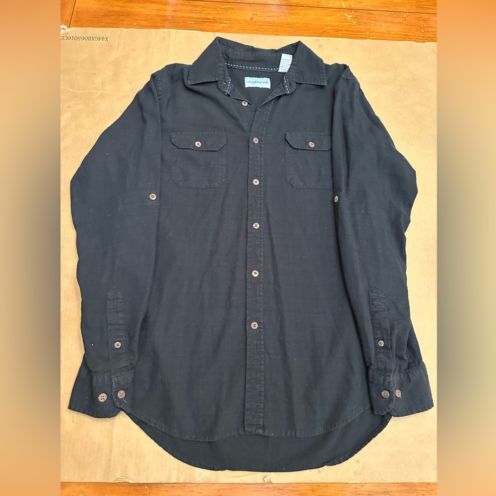 Men’s Long Sleeve Shirt Size M